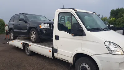 Pomoc drogowa laweta holowanie Auto POMOC